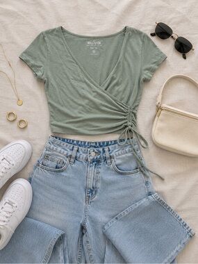 Hollister Sage Green Wrap Crop Top XS | Baby Tee Tie Side